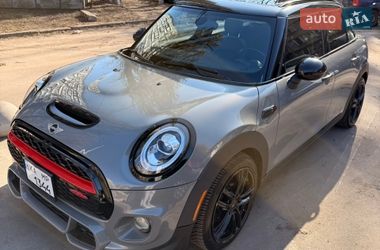 Хетчбек MINI Cooper 2017 в Києві