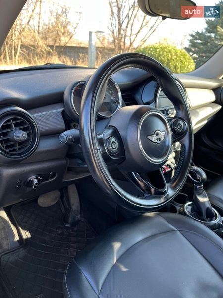Хэтчбек MINI Cooper 2015 в Киеве