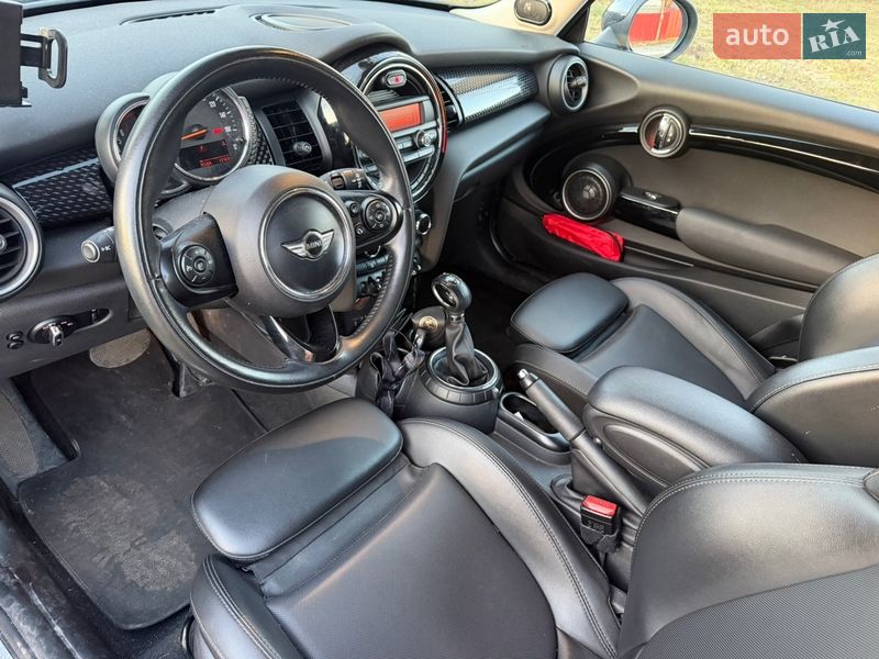 Хэтчбек MINI Cooper 2015 в Киеве