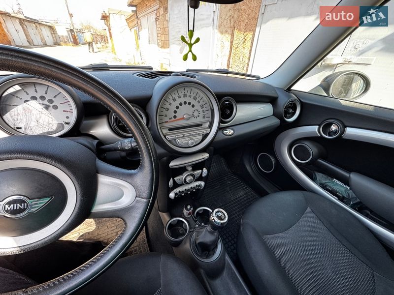 Хетчбек MINI Cooper 2008 в Кривому Розі