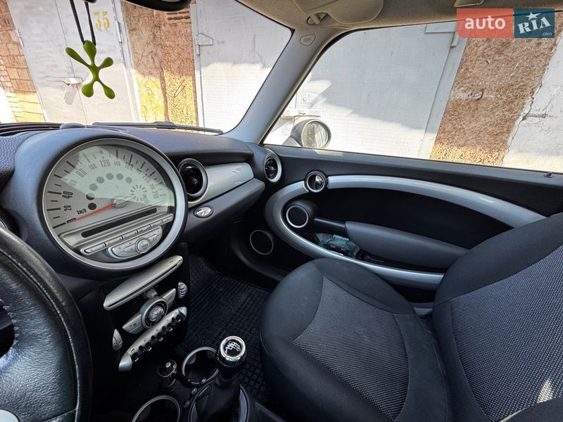 Хетчбек MINI Cooper 2008 в Кривому Розі