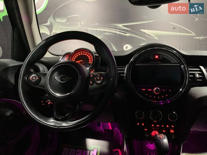 Хетчбек MINI Cooper 2017 в Одесі