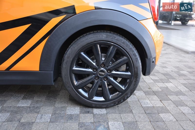 Хетчбек MINI Cooper 2016 в Києві
