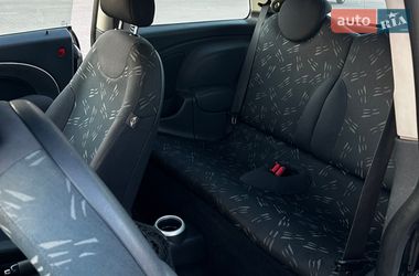 Хетчбек MINI Cooper 2004 в Житомирі