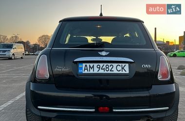 Хетчбек MINI Cooper 2004 в Житомирі