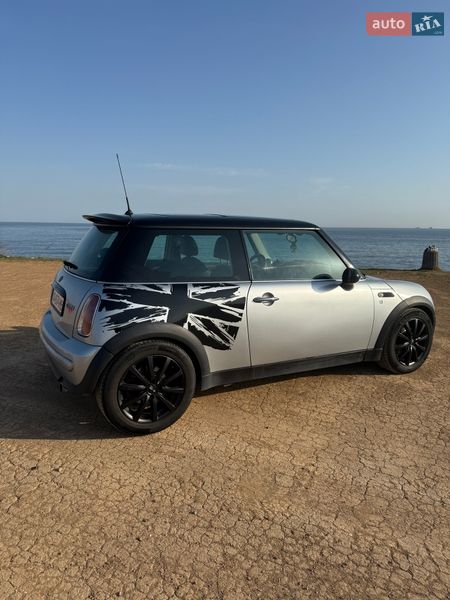 Хетчбек MINI Cooper 2001 в Одесі