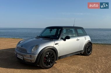 Хэтчбек MINI Cooper 2001 в Одессе