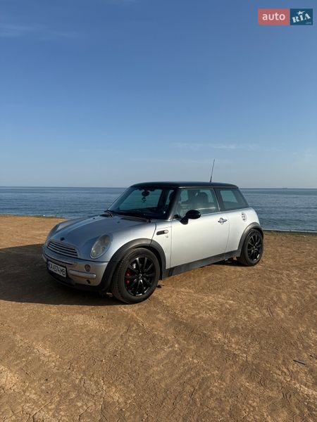 Хетчбек MINI Cooper 2001 в Одесі