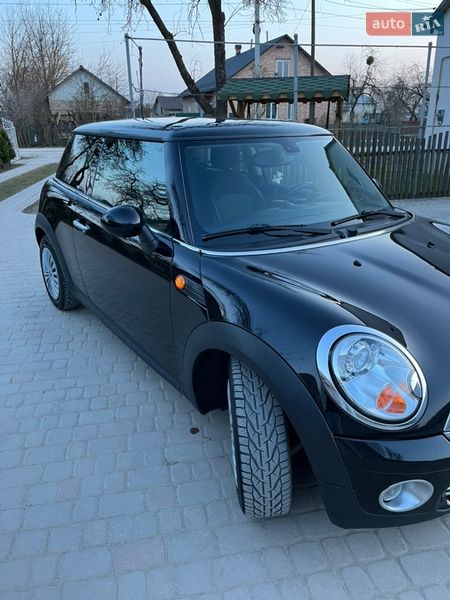Хэтчбек MINI Cooper 2009 в Николаеве фото 10 Хэтчбек MINI Cooper 2009 в Николаеве