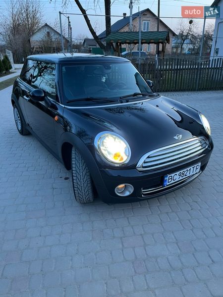 Хэтчбек MINI Cooper 2009 в Николаеве фото 45 Хэтчбек MINI Cooper 2009 в Николаеве