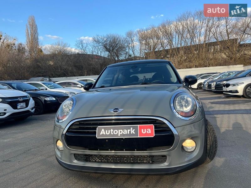 Хэтчбек MINI Cooper 2017 в Киеве