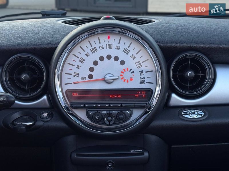 Хэтчбек MINI Cooper 2012 в Киеве