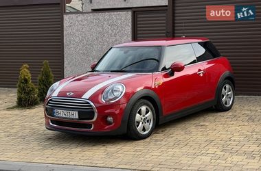 Хэтчбек MINI Cooper 2017 в Одессе