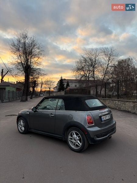 Хэтчбек MINI Cooper 2010 в Каменском