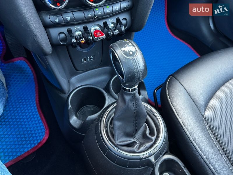 Хэтчбек MINI Cooper 2015 в Киеве