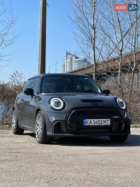 Хэтчбек MINI Cooper 2019 в Киеве