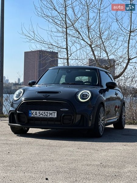 Хэтчбек MINI Cooper 2019 в Киеве