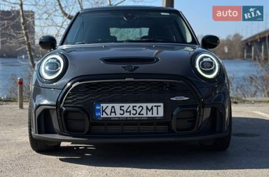 Хэтчбек MINI Cooper 2019 в Киеве