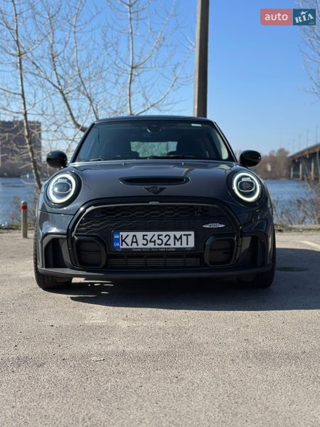 Хэтчбек MINI Cooper 2019 в Киеве