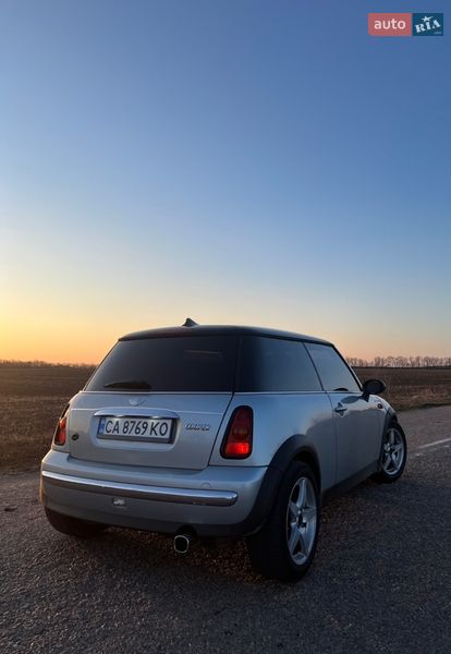Хетчбек MINI Cooper 2003 в Богуславі