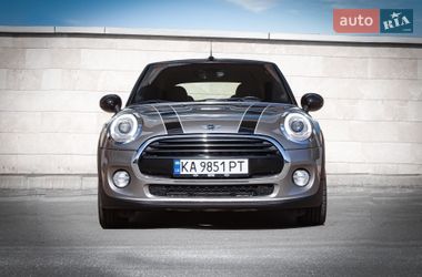 Хэтчбек MINI Cooper 2016 в Киеве