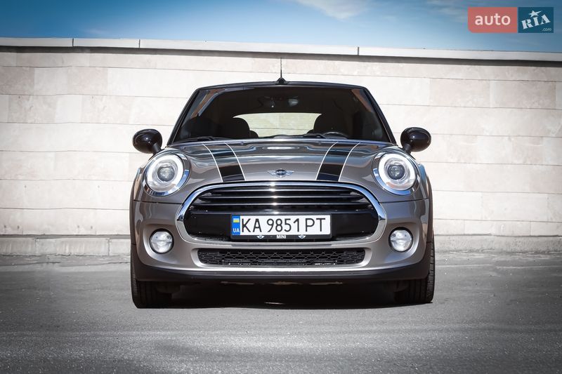 Хэтчбек MINI Cooper 2016 в Киеве