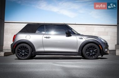 Хэтчбек MINI Cooper 2016 в Киеве