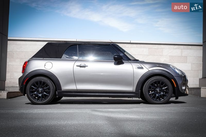 Хэтчбек MINI Cooper 2016 в Киеве