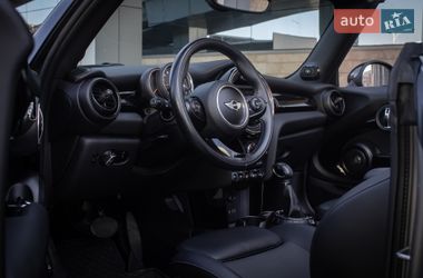 Хэтчбек MINI Cooper 2016 в Киеве