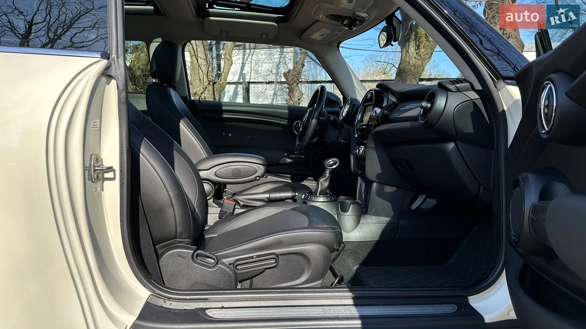 2016 MINI Cooper - мініатюра 22