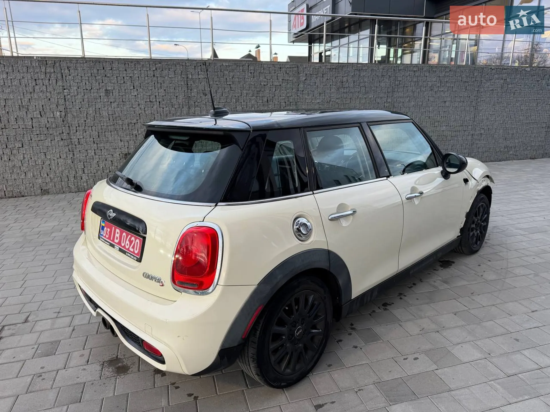 2015 MINI Cooper - мініатюра 4