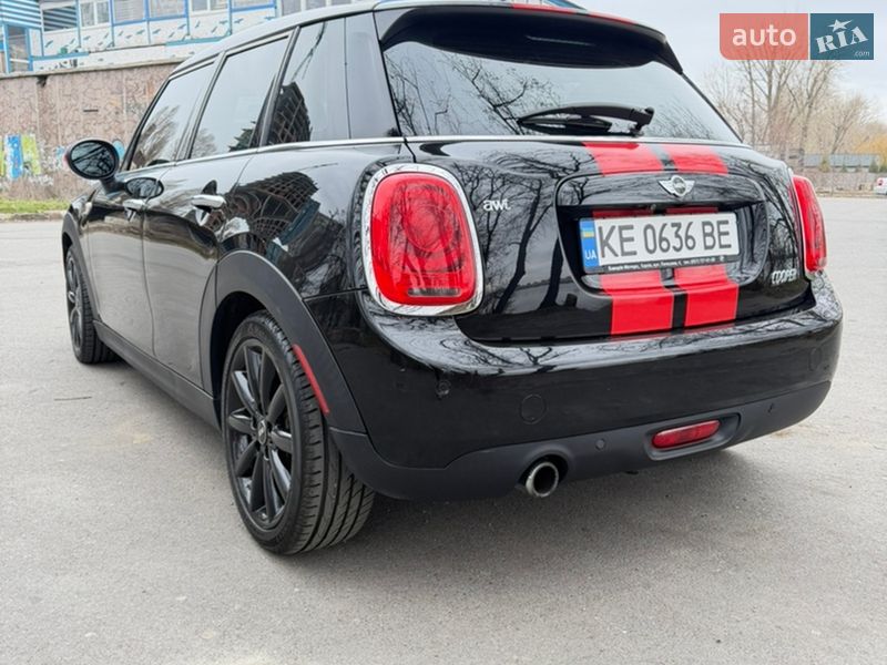 Хетчбек MINI Cooper 2016 в Дніпрі