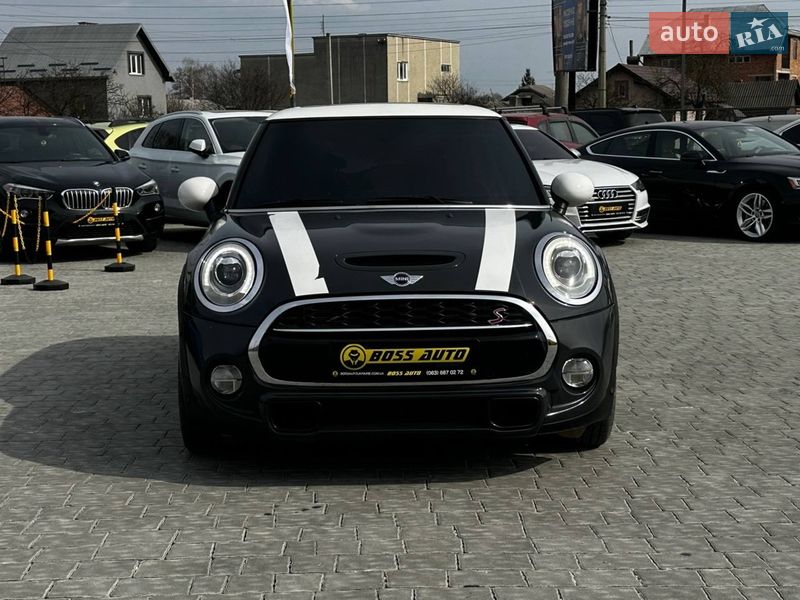 Хэтчбек MINI Cooper 2018 в Ивано-Франковске