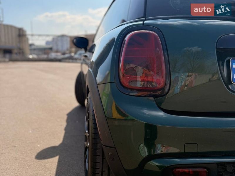 Хэтчбек MINI Cooper 2014 в Киеве