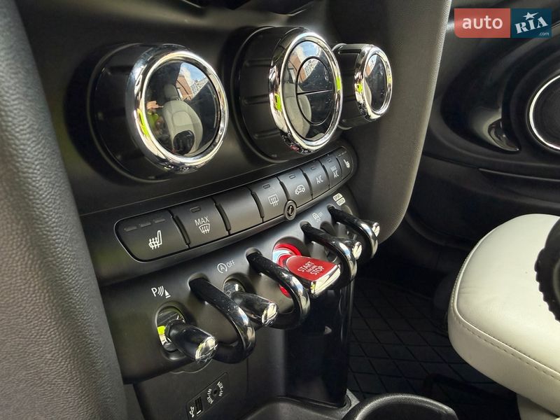 Хетчбек MINI Cooper 2018 в Києві