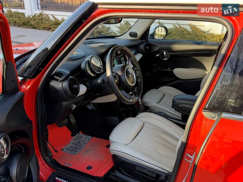 Хэтчбек MINI Cooper 2018 в Виннице