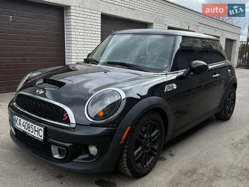 Хэтчбек MINI Cooper 2011 в Ирпене фото 4 Хэтчбек MINI Cooper 2011 в Ирпене