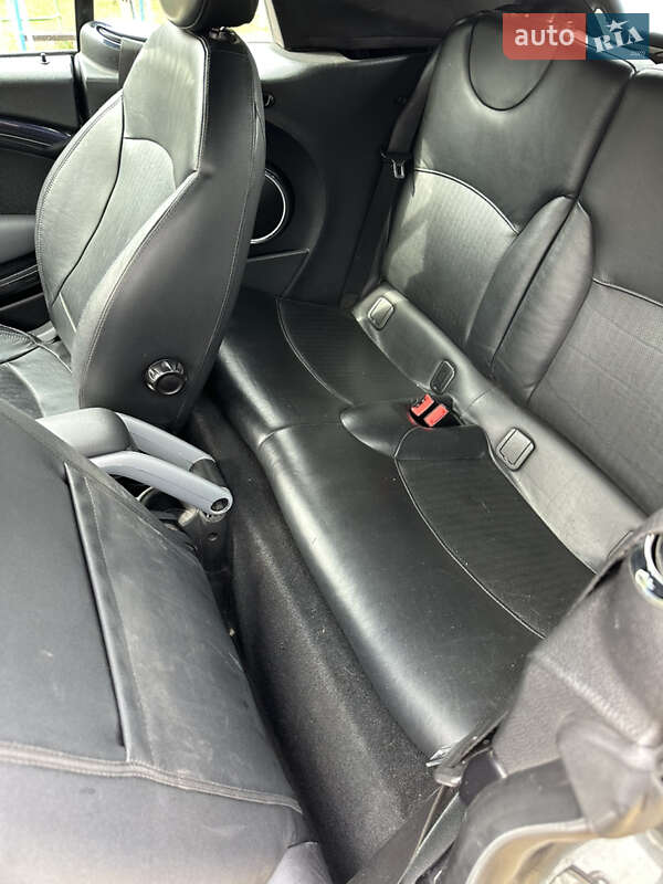 Хэтчбек MINI Cooper 2010 в Киеве