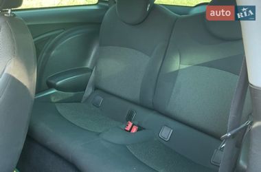 Хэтчбек MINI Cooper 2010 в Ирпене