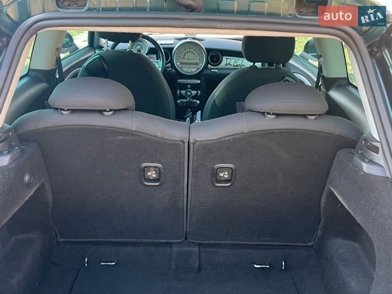 Хетчбек MINI Cooper 2010 в Ірпені фото 14 Хетчбек MINI Cooper 2010 в Ірпені