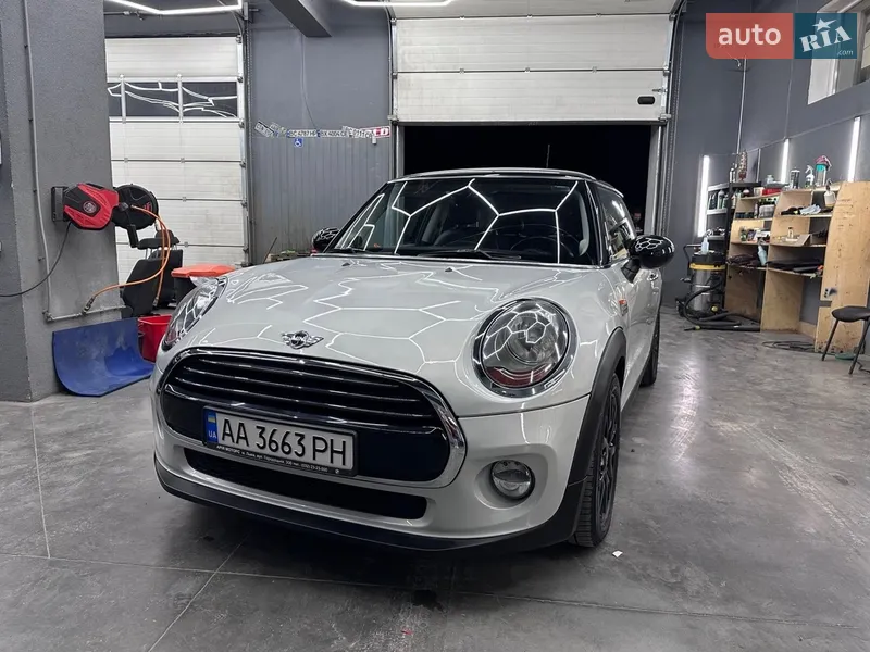 MINI Cooper 2016
