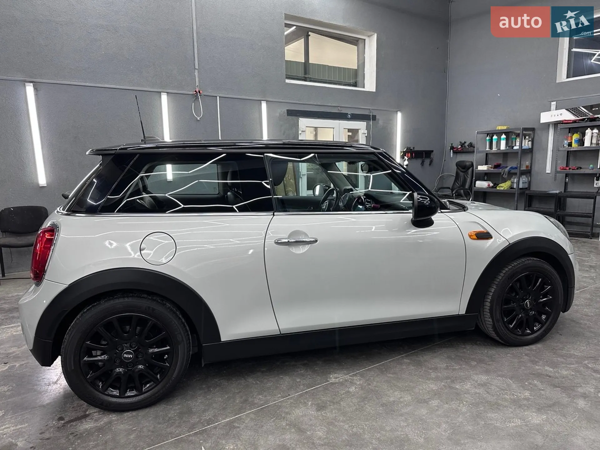 2016 MINI Cooper - мініатюра 3