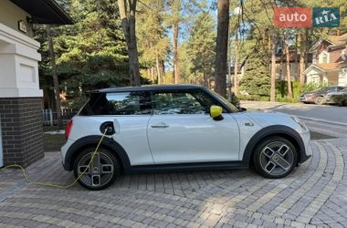 Хетчбек MINI Cooper 2020 в Києві