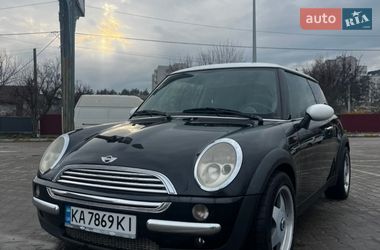 Хэтчбек MINI Cooper 2004 в Ирпене