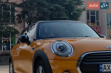 Хетчбек MINI Cooper 2016 в Новій Водолагі