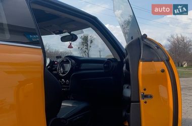 Хетчбек MINI Cooper 2016 в Новій Водолагі