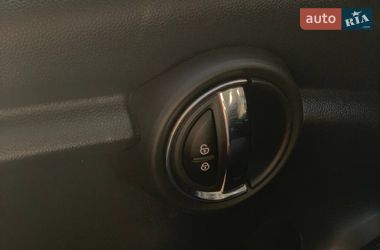 Хетчбек MINI Cooper 2016 в Новій Водолагі