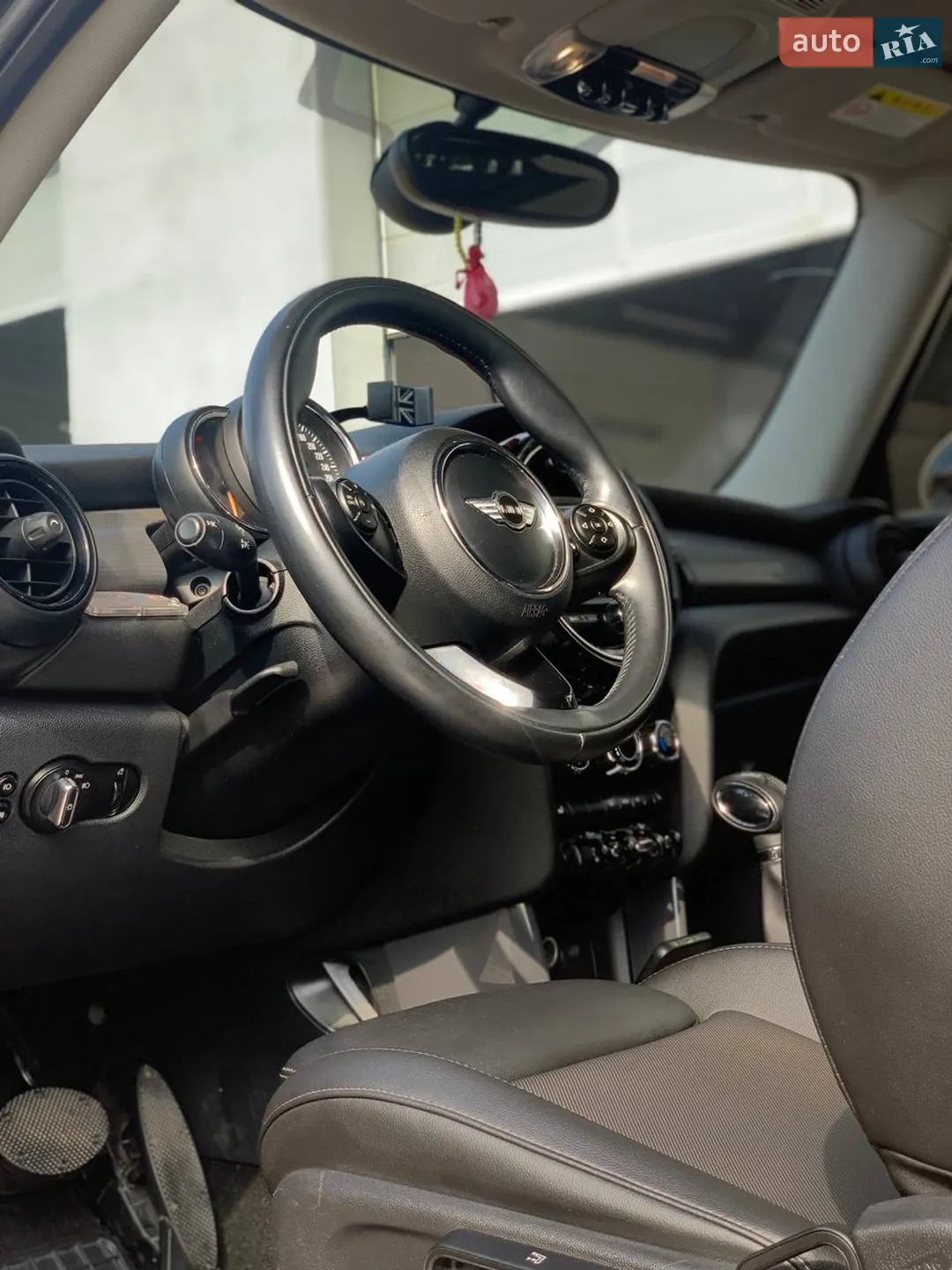 2016 MINI Cooper - мініатюра 27