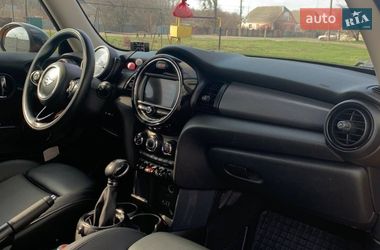 Хетчбек MINI Cooper 2016 в Новій Водолагі