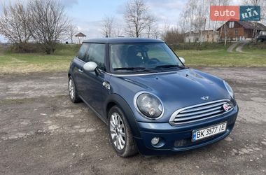 Хэтчбек MINI Cooper 2009 в Ровно